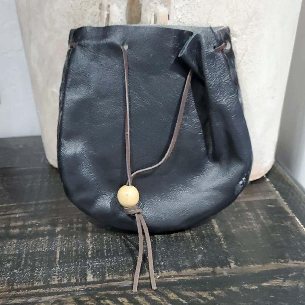 NWOT Black and White Leather Hair On Hide Medicine Bag Bead Detail Mohawk Native